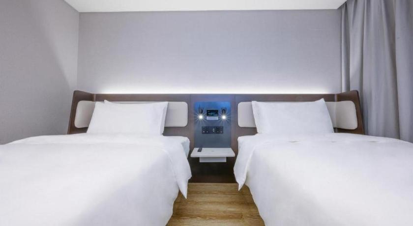Hanting Hotel Beijing Wangfujing מראה חיצוני תמונה