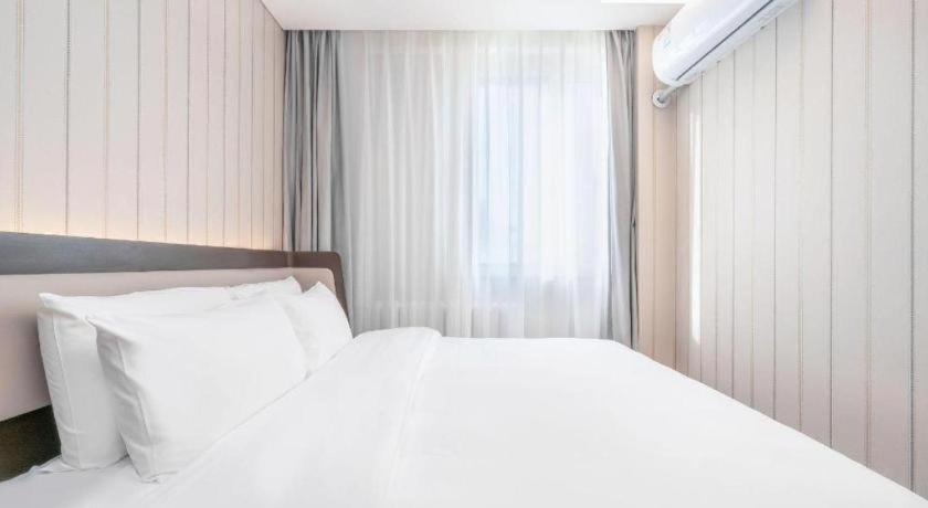 Hanting Hotel Beijing Wangfujing מראה חיצוני תמונה